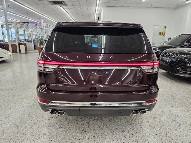 Lincoln Aviator Standard AWD 2023
