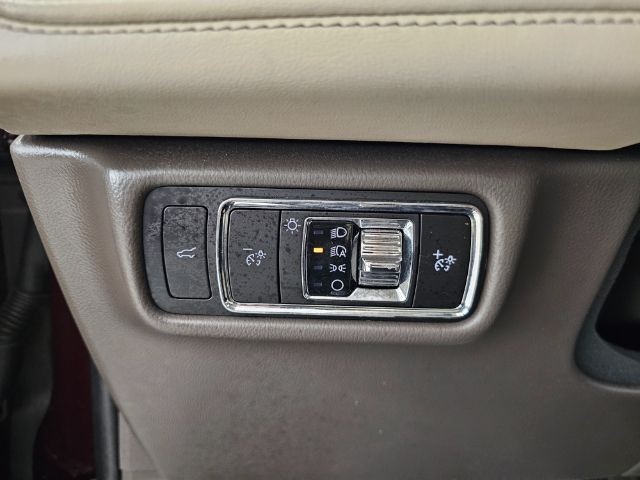 Lincoln Aviator Standard AWD 2023