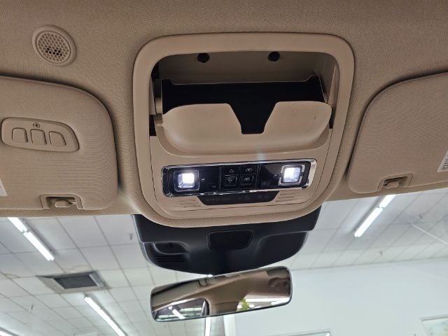 Lincoln Aviator Standard AWD 2023