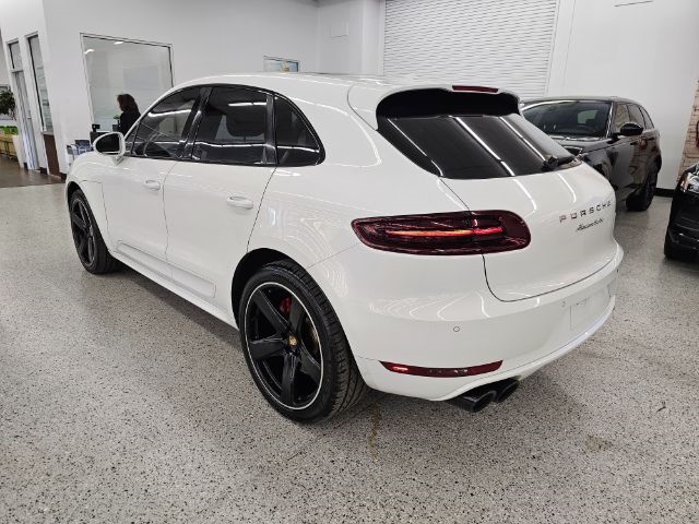 Porsche Macan AWD 4dr Turbo 2015