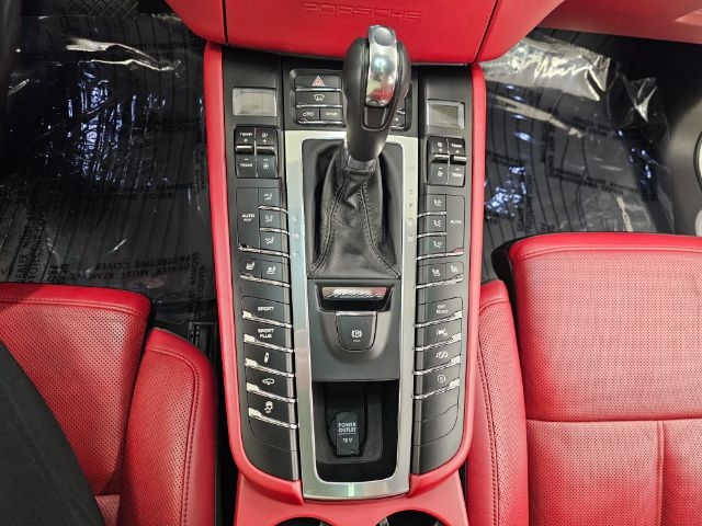 Porsche Macan AWD 4dr Turbo 2015