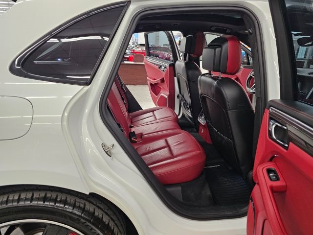 Porsche Macan AWD 4dr Turbo 2015