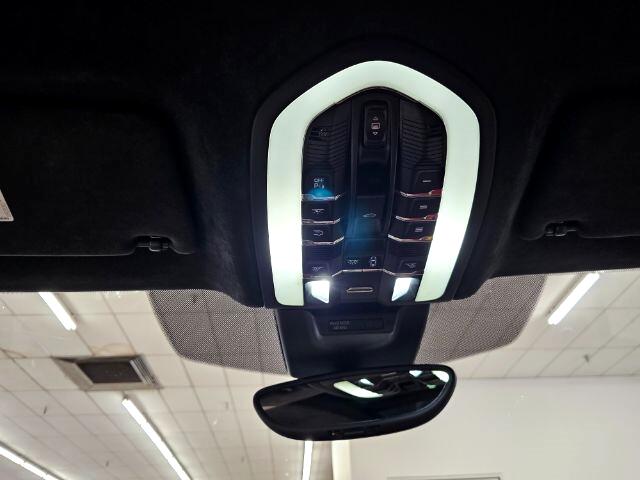 Porsche Macan AWD 4dr Turbo 2015