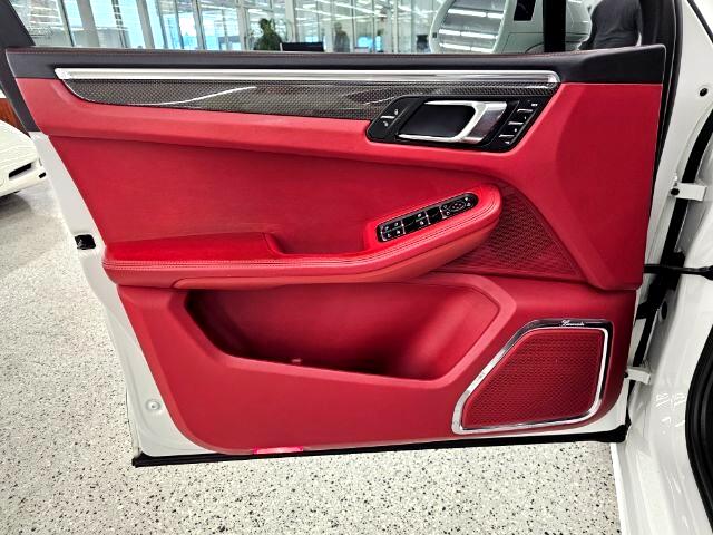 Porsche Macan AWD 4dr Turbo 2015