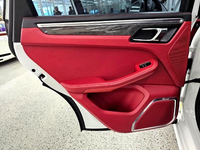 Porsche Macan AWD 4dr Turbo 2015