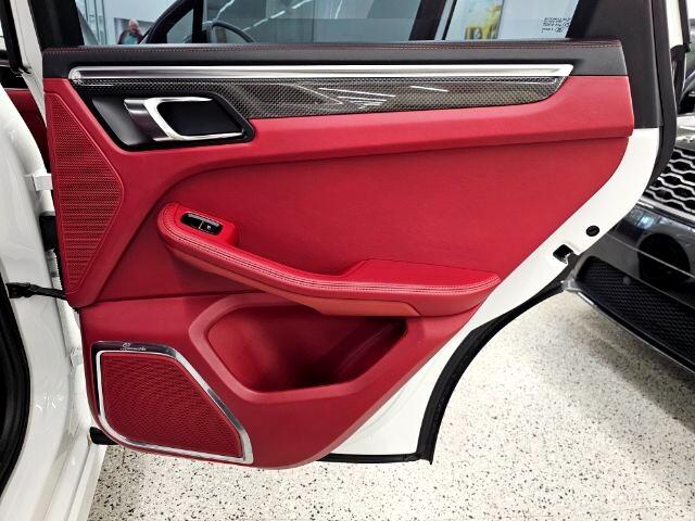 Porsche Macan AWD 4dr Turbo 2015