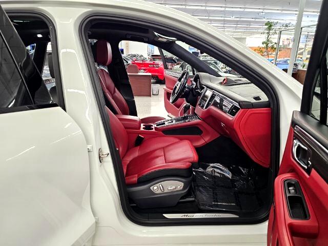 Porsche Macan AWD 4dr Turbo 2015