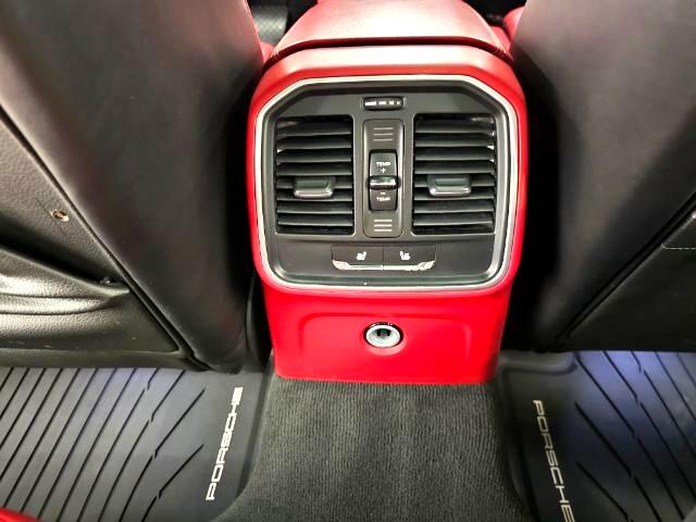 Porsche Macan AWD 4dr Turbo 2015