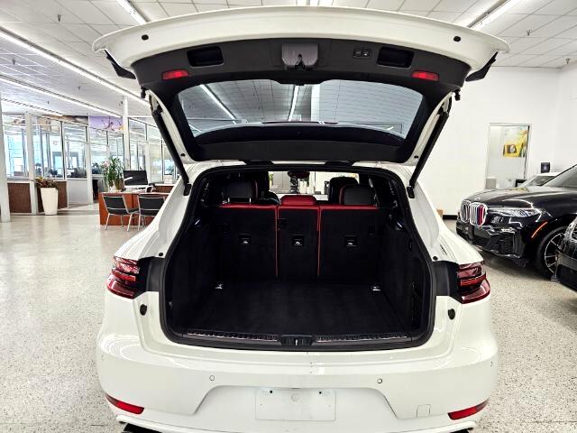 Porsche Macan AWD 4dr Turbo 2015