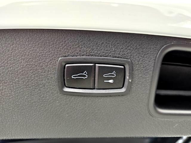 Porsche Macan AWD 4dr Turbo 2015