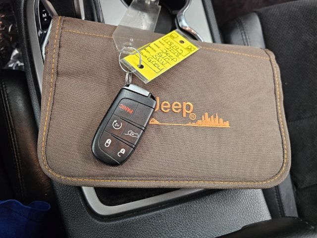 Jeep Grand Cherokee Altitude 4x4 *Ltd Avail* 2018