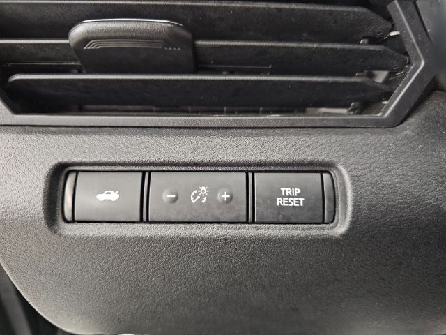 Nissan Altima 2.5 SV Sedan 2021