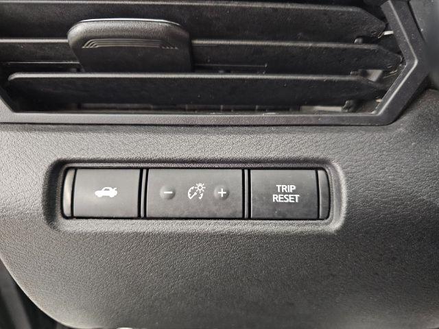 Nissan Altima 2.5 SV Sedan 2021