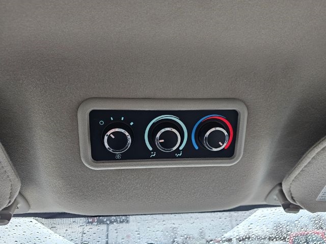 GMC Savana Passenger RWD 3500 155" LT w/1LT 2013