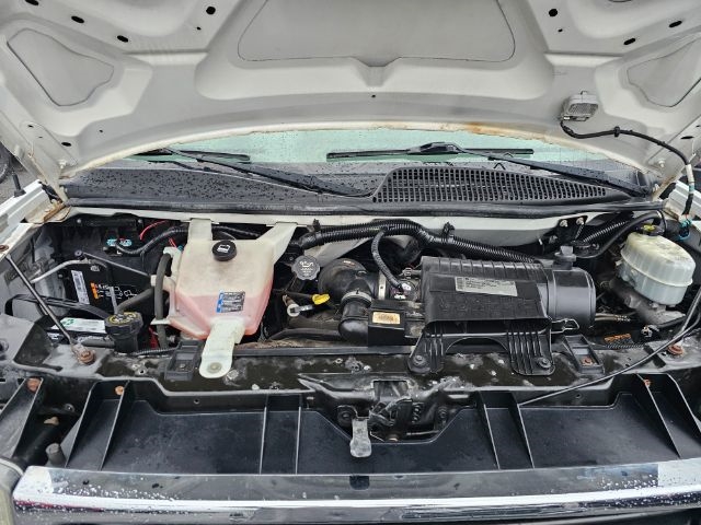 GMC Savana Passenger RWD 3500 155" LT w/1LT 2013