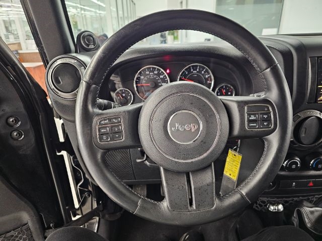 Jeep Wrangler Unlimited 4WD 4dr Sport 2012