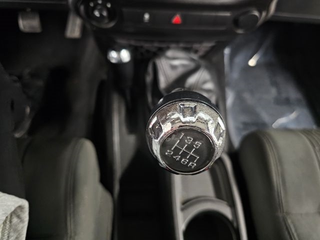 Jeep Wrangler Unlimited 4WD 4dr Sport 2012