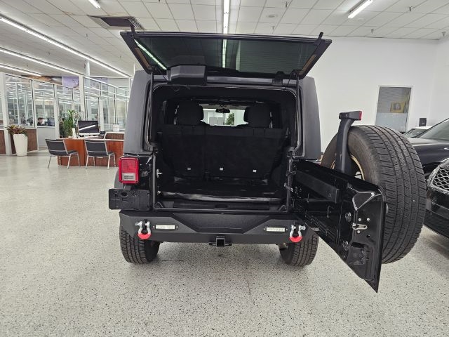 Jeep Wrangler Unlimited 4WD 4dr Sport 2012