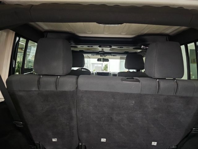 Jeep Wrangler Unlimited 4WD 4dr Sport 2012