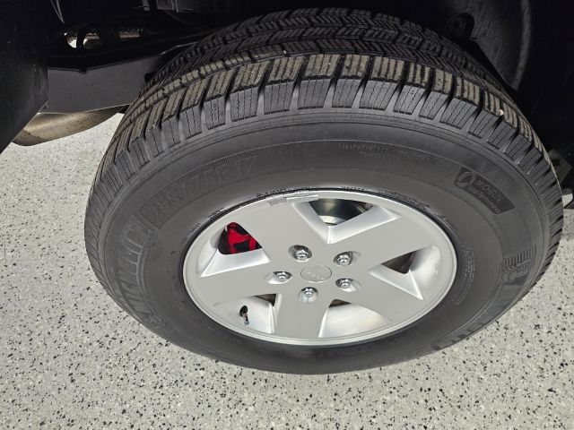 Jeep Wrangler Unlimited 4WD 4dr Sport 2012