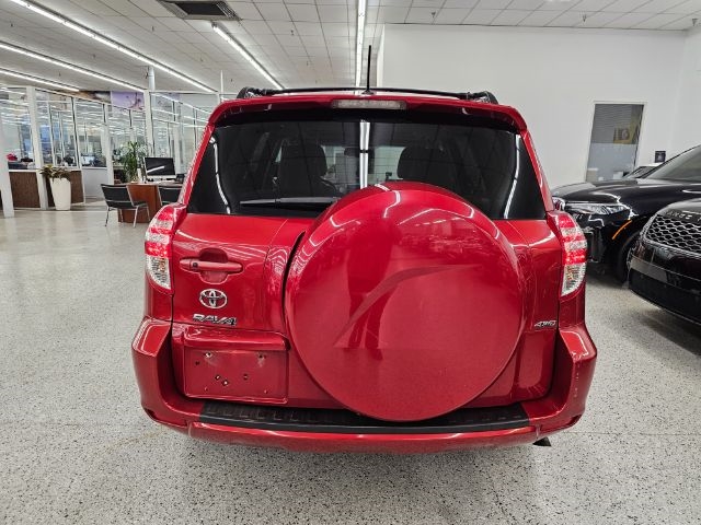 Toyota RAV4 4WD 4dr V6 5-Spd AT Ltd (Natl) 2011