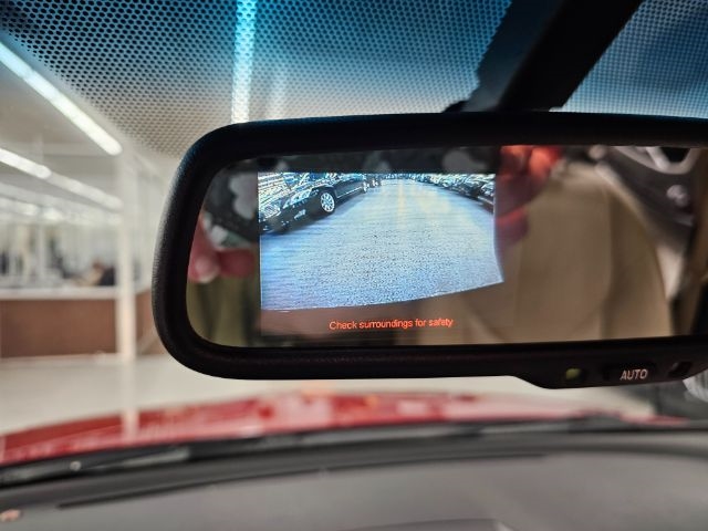 Toyota RAV4 4WD 4dr V6 5-Spd AT Ltd (Natl) 2011