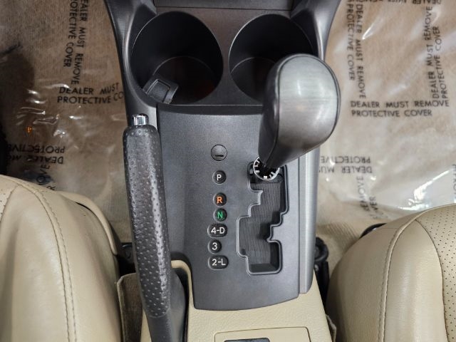 Toyota RAV4 4WD 4dr V6 5-Spd AT Ltd (Natl) 2011