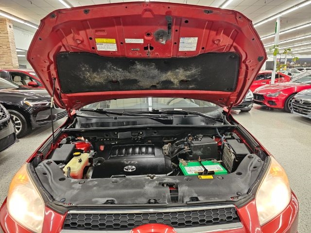 Toyota RAV4 4WD 4dr V6 5-Spd AT Ltd (Natl) 2011