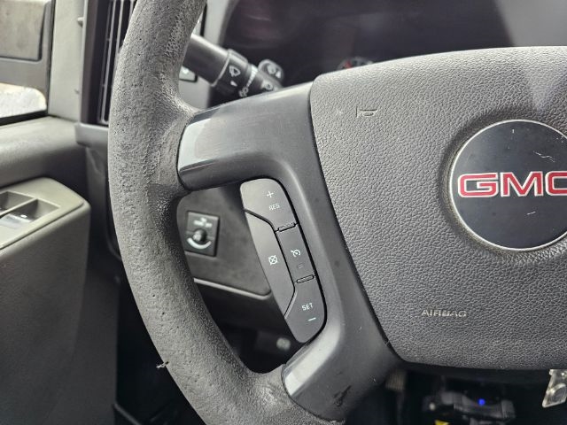 GMC Savana Cargo Van RWD 2500 135" 2014