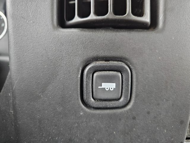 GMC Savana Cargo Van RWD 2500 135" 2014