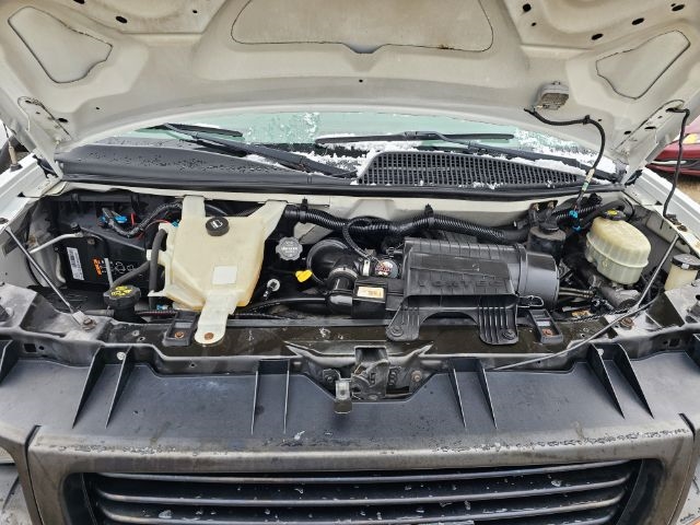 GMC Savana Cargo Van RWD 2500 135" 2014