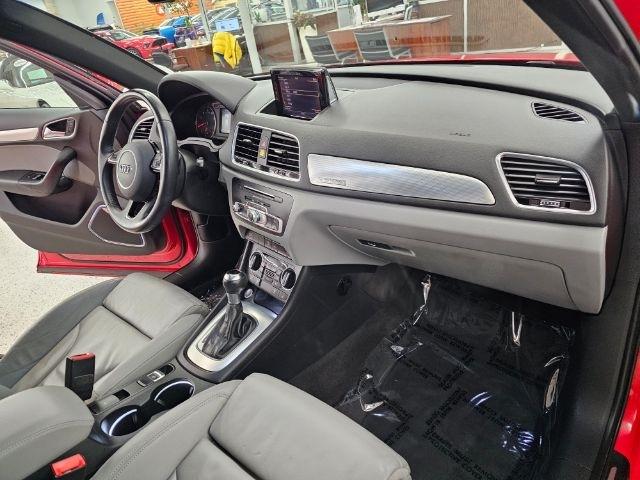 Audi Q3 quattro 4dr Prestige 2016