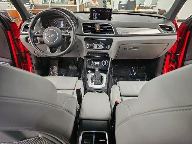 Audi Q3 quattro 4dr Prestige 2016