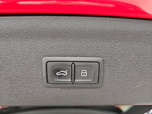 Audi Q3 quattro 4dr Prestige 2016