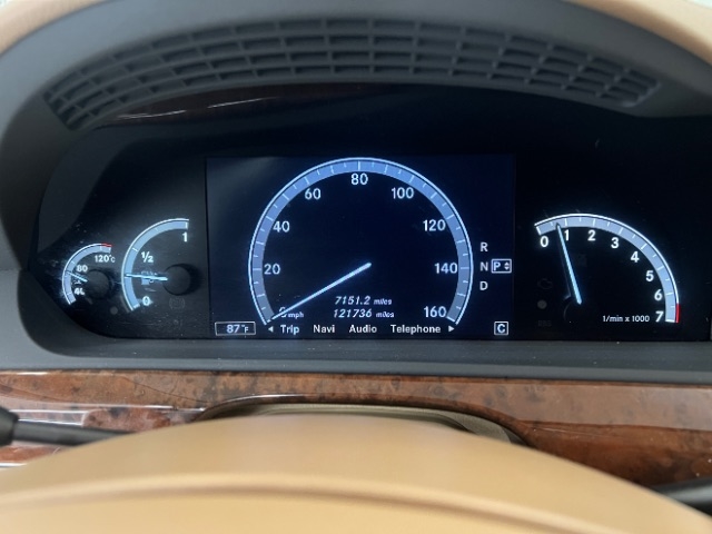 Mercedes-Benz S-Class 4dr Sdn 5.5L V8 4MATIC 2009