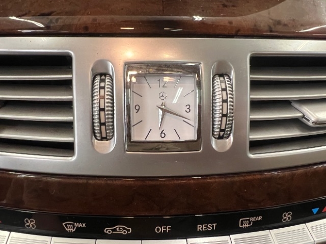 Mercedes-Benz S-Class 4dr Sdn 5.5L V8 4MATIC 2009