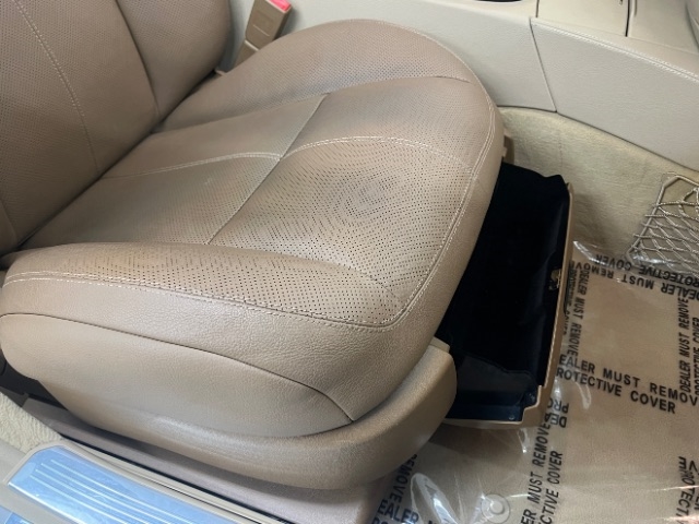 Mercedes-Benz S-Class 4dr Sdn 5.5L V8 4MATIC 2009