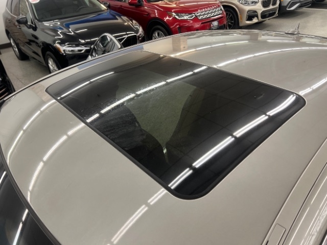 Mercedes-Benz S-Class 4dr Sdn 5.5L V8 4MATIC 2009