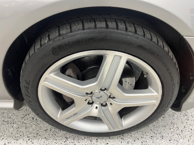 Mercedes-Benz S-Class 4dr Sdn 5.5L V8 4MATIC 2009