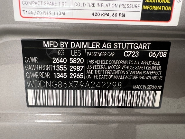 Mercedes-Benz S-Class 4dr Sdn 5.5L V8 4MATIC 2009