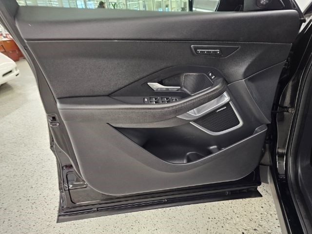 Jaguar E-Pace P250 AWD SE 2020