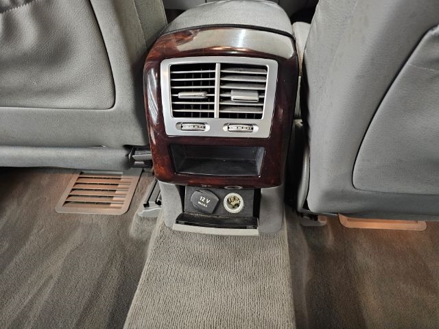 Mercedes-Benz S-Class 4dr Sdn 5.5L V8 RWD 2007