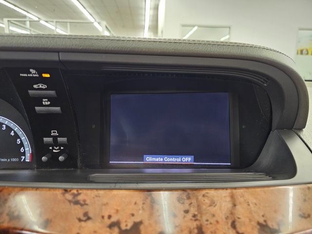 Mercedes-Benz S-Class 4dr Sdn 5.5L V8 RWD 2007