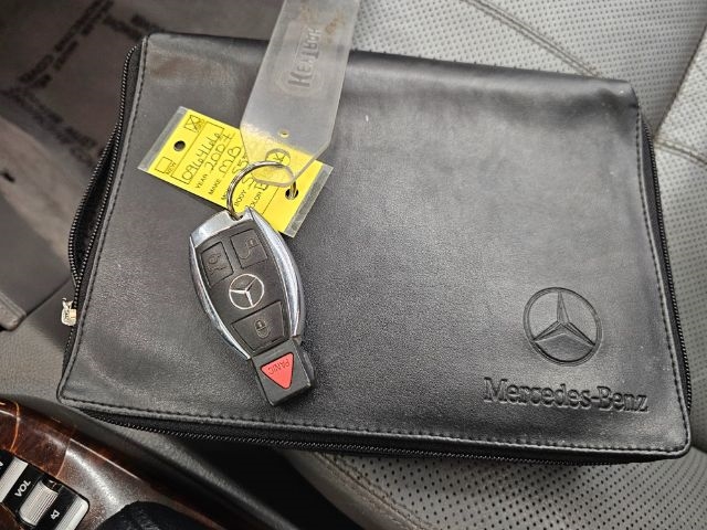 Mercedes-Benz S-Class 4dr Sdn 5.5L V8 RWD 2007