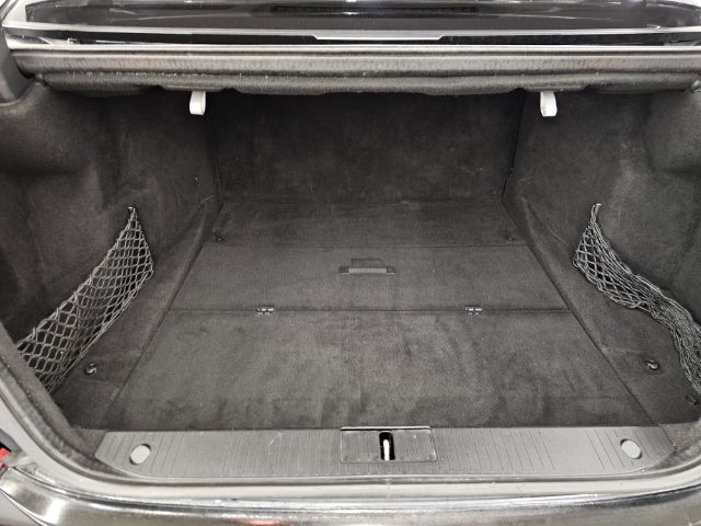 Mercedes-Benz S-Class 4dr Sdn 5.5L V8 RWD 2007