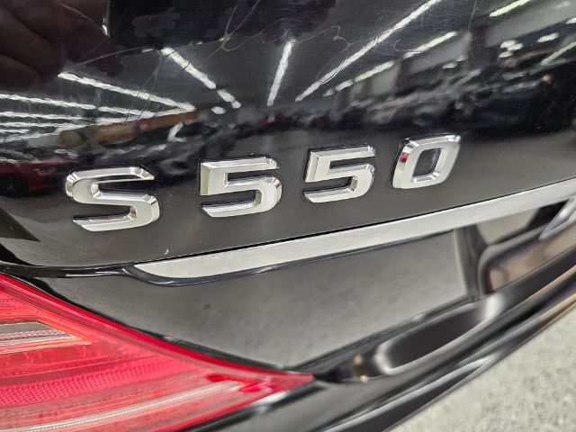 Mercedes-Benz S-Class 4dr Sdn 5.5L V8 RWD 2007