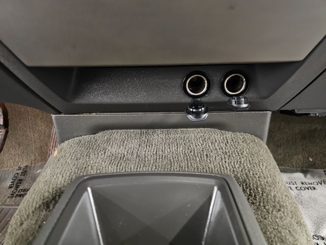 Chevrolet Colorado Crew Cab 126.0" WB 4WD 1SF LS Z71 2005