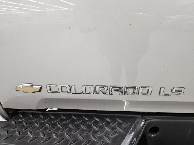 Chevrolet Colorado Crew Cab 126.0" WB 4WD 1SF LS Z71 2005