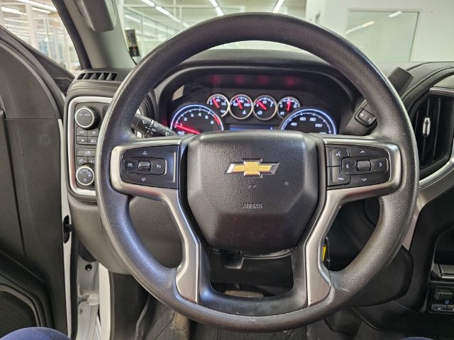 Chevrolet Silverado 1500 4WD Crew Cab 147" LT w/1LT 2021