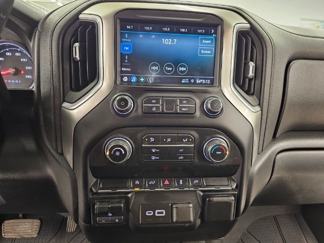 Chevrolet Silverado 1500 4WD Crew Cab 147" LT w/1LT 2021